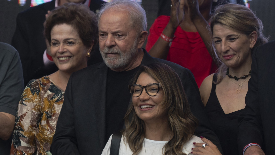 Lula anuncia que se casará en mayo y matiza sus comentarios sobre el aborto