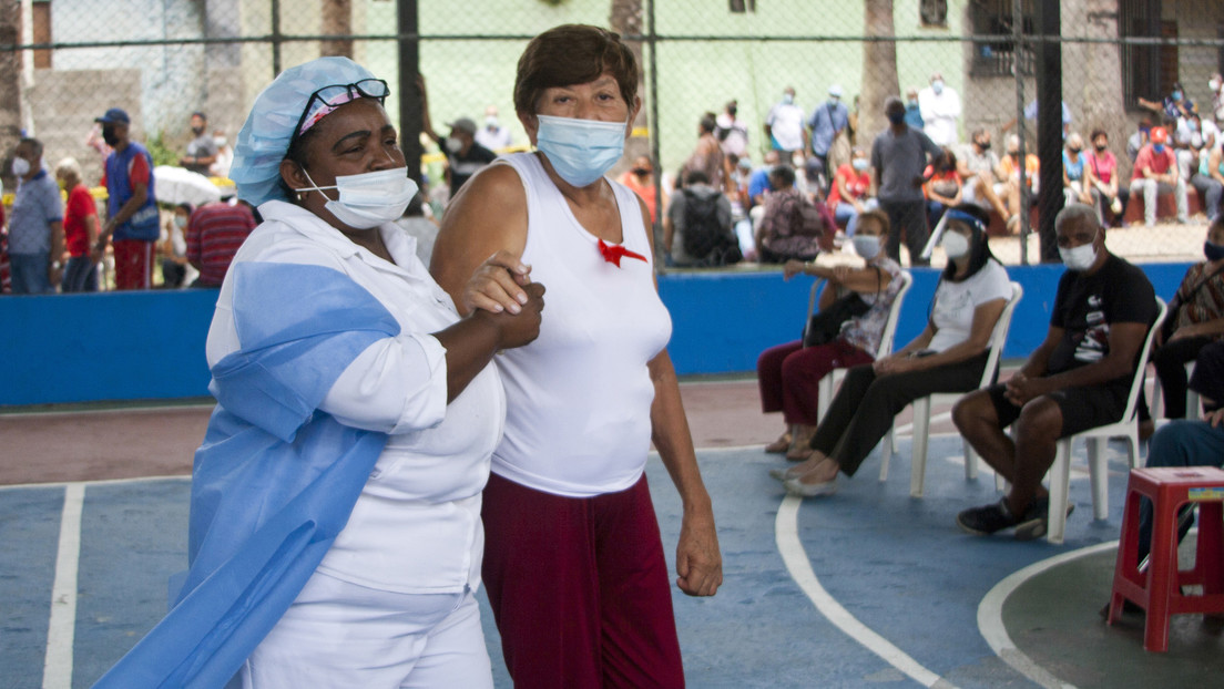 El canciller venezolano recuerda la "solidaridad" de Rusia con Latinoamérica en la entrega de vacunas contra el covid-19
