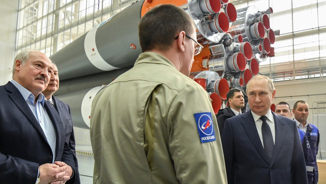 Putin y Lukashenko viajan al cosmódromo Vostochny para conmemorar el Día de la Cosmonáutica