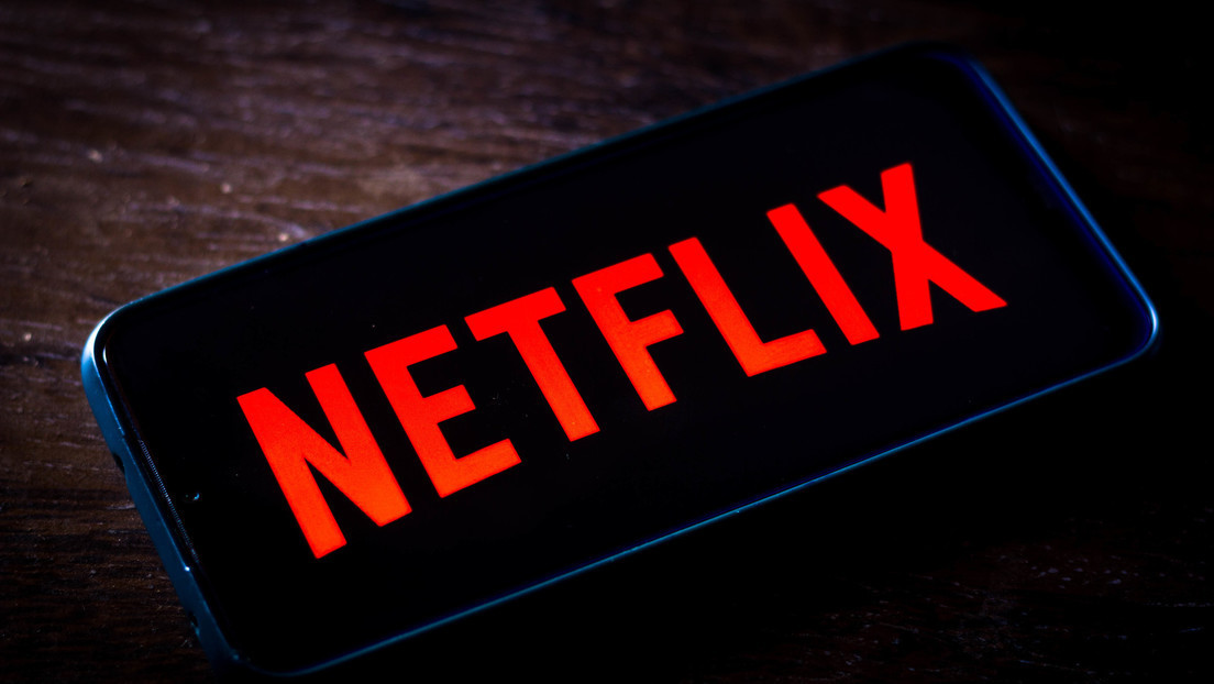 Las acciones de Netflix caen más del 25 % tras reportar la empresa una pérdida de 200.000 suscriptores