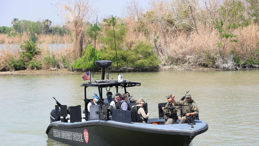 Un soldado de la Guardia Nacional de Texas desaparece en aguas del río Grande al intenar rescatar una migrante en la frontera entre EE.UU. y México