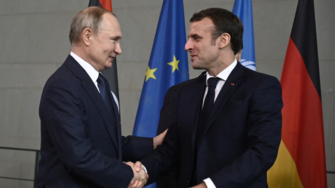 Putin felicita a Macron por su victoria en las elecciones presidenciales en Francia