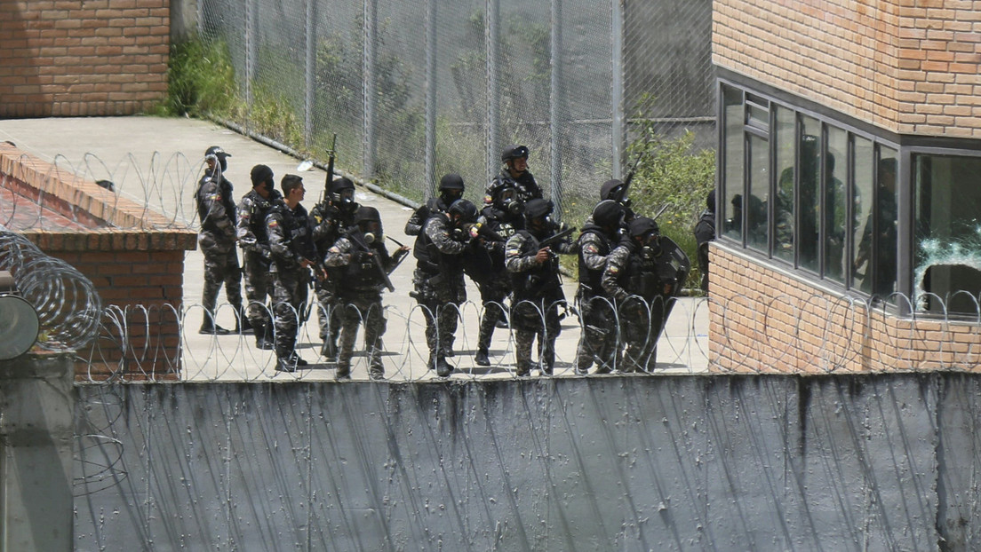 Un nuevo enfrentamiento en una cárcel ecuatoriana deja 15 reos heridos