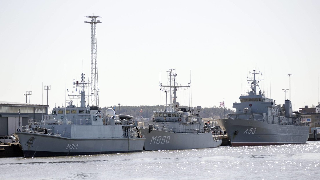 Buques de guerra de la OTAN llegan a un puerto finlandés para participar en ejercicios conjuntos