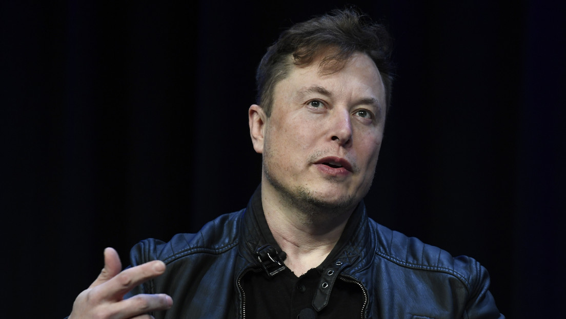 Elon Musk aclara su postura sobre la libertad de expresión tras comprar Twitter
