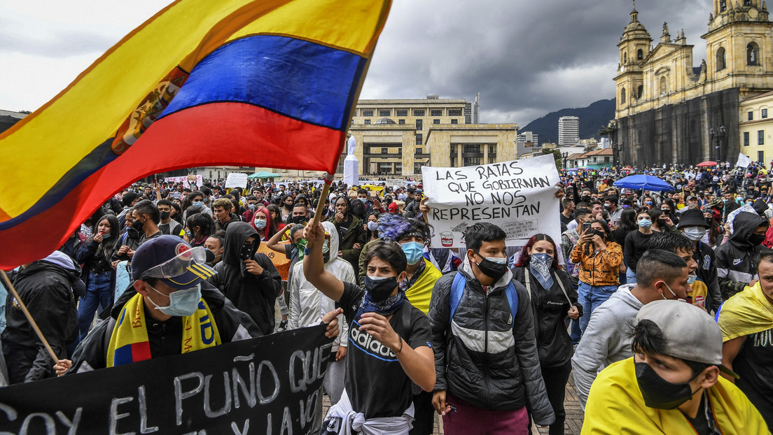 Muertes sin resolver y despliegue de uniformados: las protestas regresan a las calles de Colombia a un año del estallido social