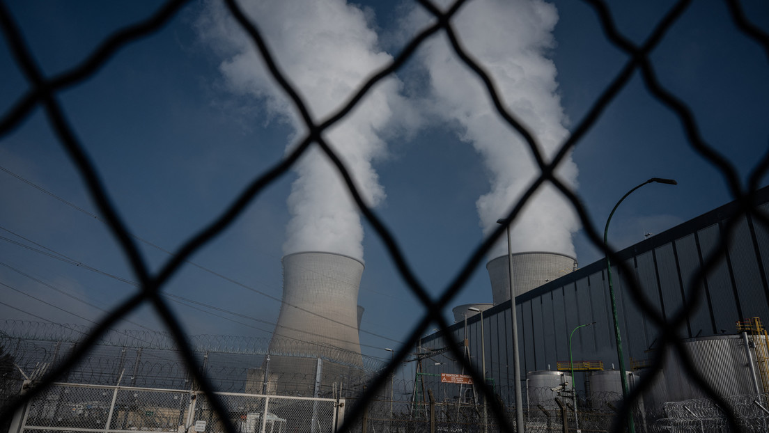 Francia desconecta el 50 % de sus reactores nucleares en medio de la crisis energética