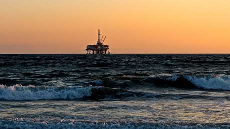 La empresa energética italiana Eni firma un acuerdo con Egipto para proveer a Europa de más gas natural licuado