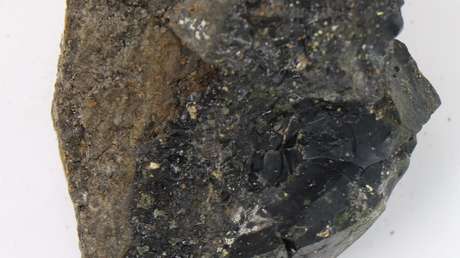 Científicos confirman la roca más caliente jamás encontrada en la Tierra (que se formó a 2.370 ºC)