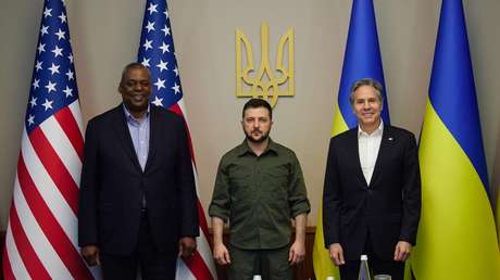 Blinken y el jefe del Pentágono llegan a Kiev y se comprometen a prestar más ayuda militar a Ucrania