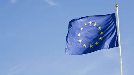 La UE llega a un acuerdo "histórico" sobre nueva ley que contempla medidas para combatir la desinformación y los contenidos ilegales en Internet