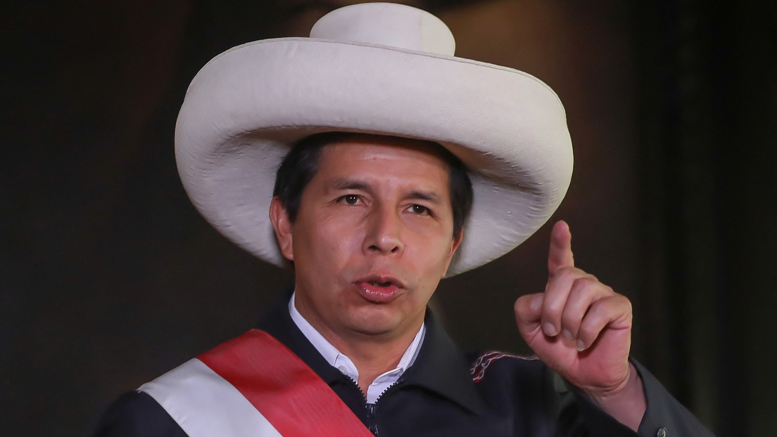 La Fiscalía de Perú abre una investigación contra Pedro Castillo por presunto plagio en su tesis de maestría