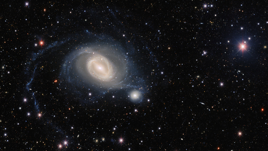 Captan una "peculiar danza cósmica" de dos galaxias en proceso de fusión de 400 millones de años (FOTO)