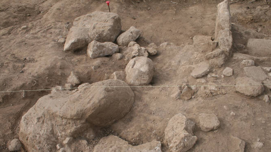 Descubren estatuas de dos boxeadores de 3.000 años en la isla italiana de Cerdeña