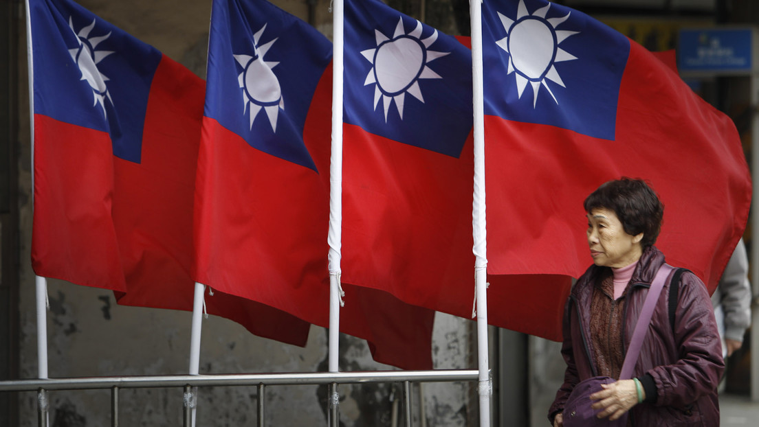 El Departamento de Estado de EE.UU. elimina de su web una frase sobre "reconocer a Taiwán como parte de China" y Pekín responde