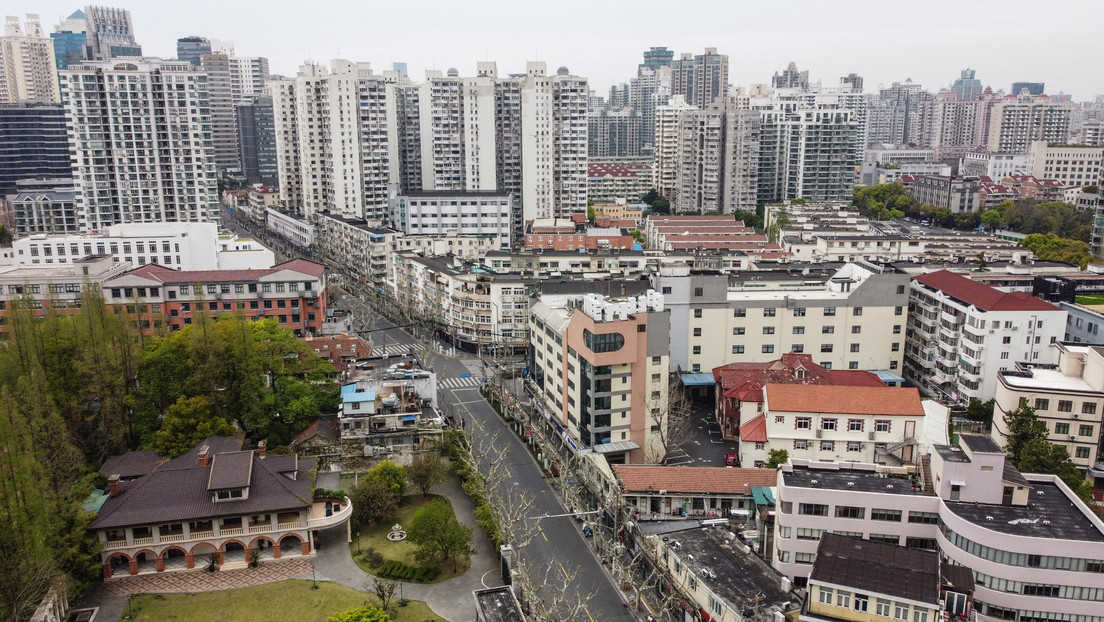 Shanghái reabre parte de su actividad económica tras semanas de estricto confinamiento