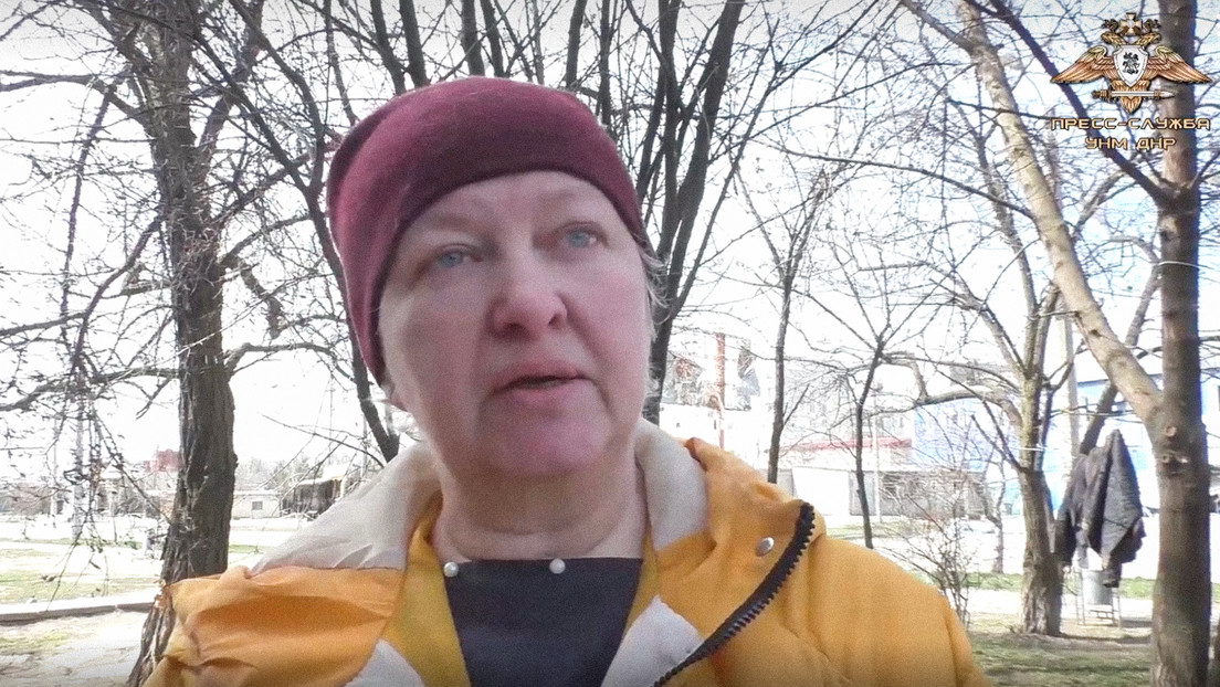 "Mi mamá se quemó en el apartamento": una mujer relata cómo soldados ucranianos los echaron de sus casas y mataron a la gente