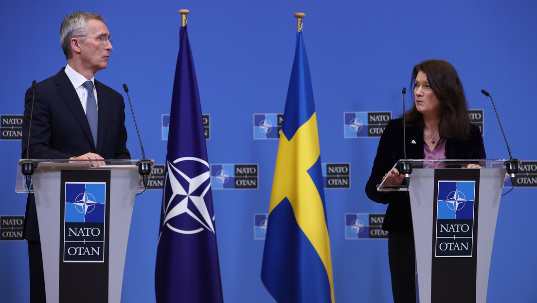 Suecia firma la solicitud de ingreso en la OTAN