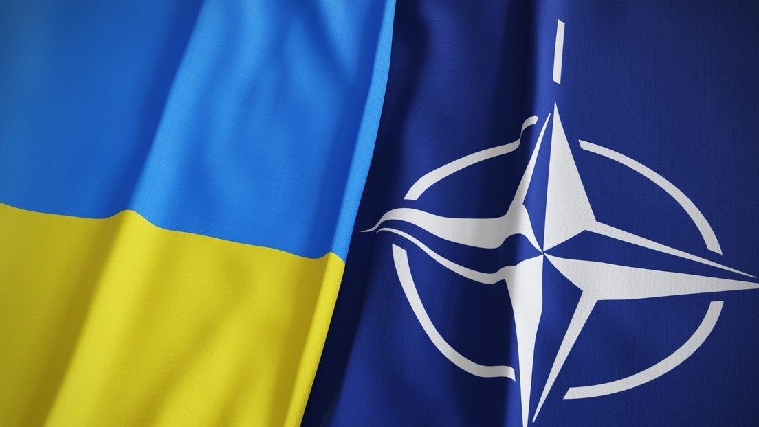 El exembajador de EE.UU. en Rusia afirma que Washington "le está mintiendo" a Ucrania sobre sus perspectivas de unirse a la OTAN