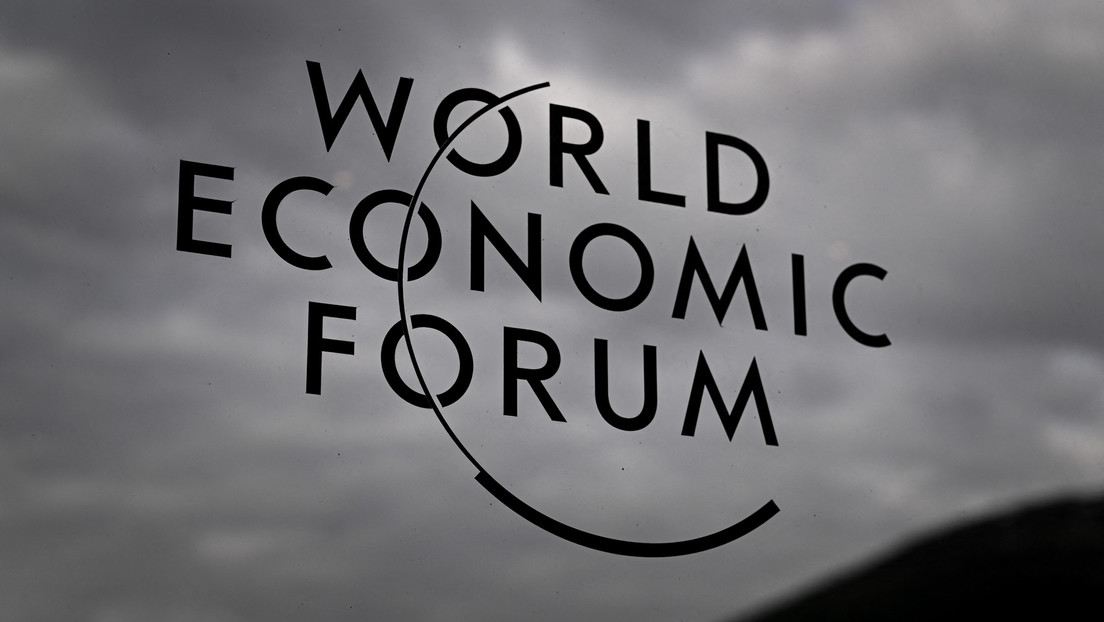 Sin magnates rusos y con Zelenski: arranca en Davos el Foro Económico Mundial