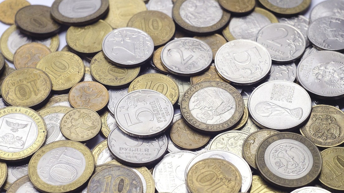CBS: El rublo ruso es la moneda más rentable de este año