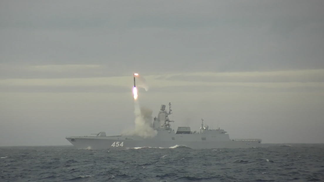 VIDEO: Rusia realiza una nueva prueba exitosa del misil hipersónico Tsirkón desde una de sus fragatas