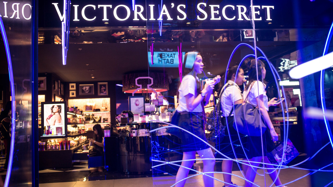 Victoria's Secret financiará una indemnización de millones de dólares a trabajadores tailandeses por un caso de "robo de salarios"
