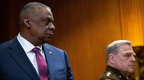 Jefe del Pentágono responde sobre si EE.UU. puede garantizar que las armas entregadas a Ucrania no caigan en las "manos equivocadas"