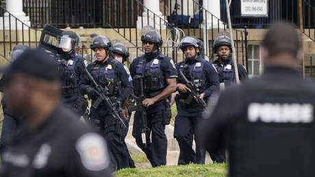 Reuters: Instructores de la Policía de EE.UU. con vínculos con la extrema derecha forman a cientos de agentes