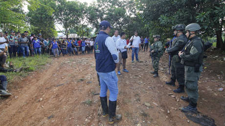 Liberan en Colombia después de cinco días a más de un centenar de militares retenidos por cocaleros