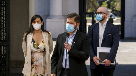 Hieren a un escolta presidencial y roban la casa de la ministra de Defensa: ¿hay una crisis de seguridad en Chile?