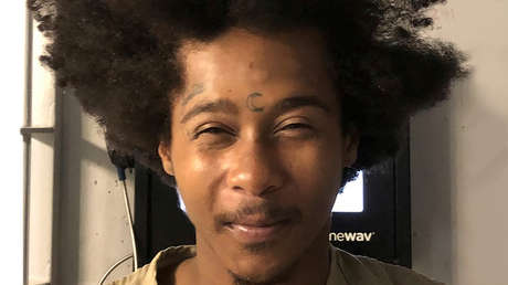 Acusan a un presunto asesino en serie en EE.UU. de un séptimo crimen después de que testigos reconocieran su tatuaje