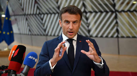 La UE reducirá un 92 % sus exportaciones de petróleo ruso para finales de año, afirma Macron