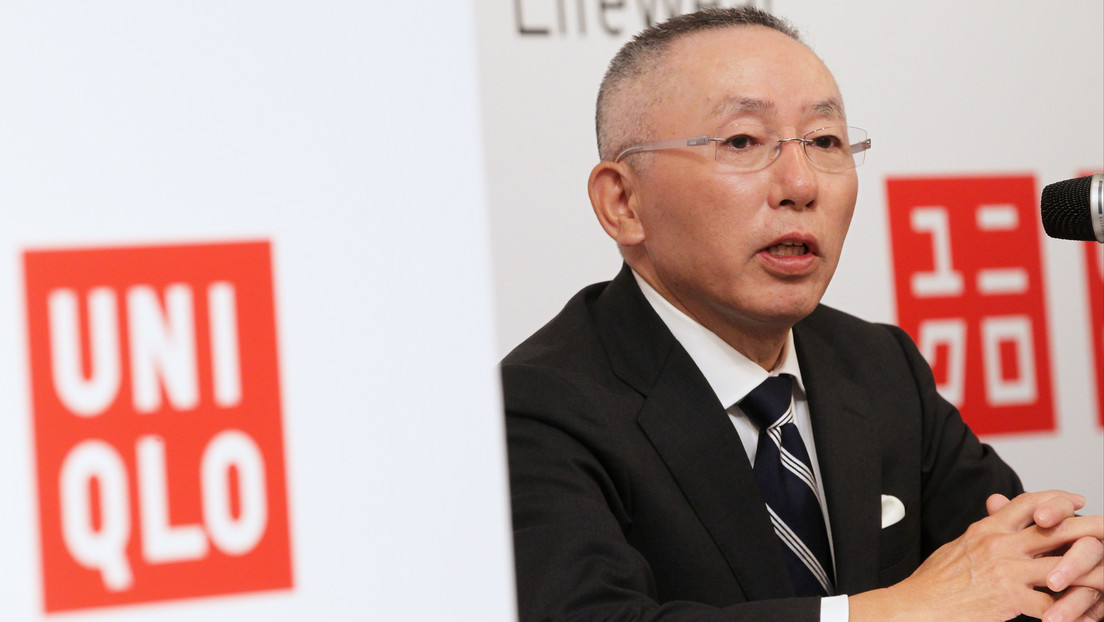 La fortuna del hombre más rico de Japón, el fundador de Uniqlo, cae un 44%