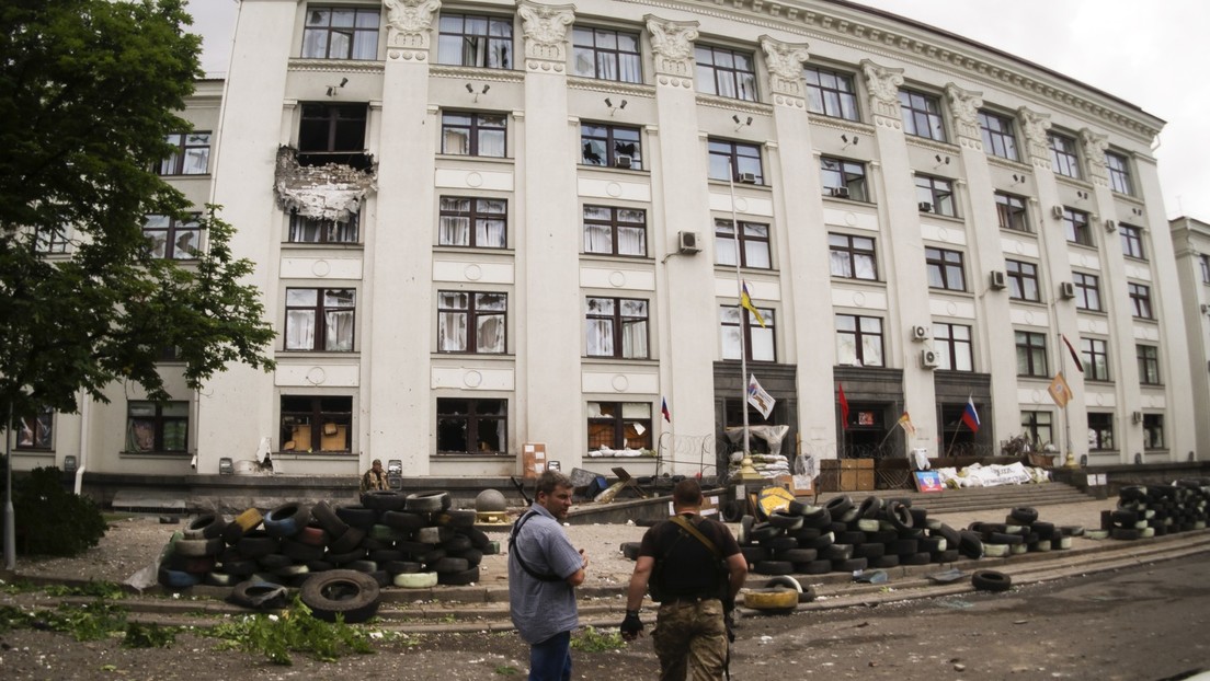 8 años tras el ataque mortal de un avión militar ucraniano contra la población civil en Lugansk que dejó 8 muertos y 28 heridos