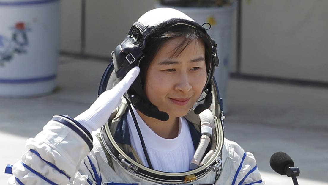 La primera taikonauta china viajará por segunda vez al espacio este domingo