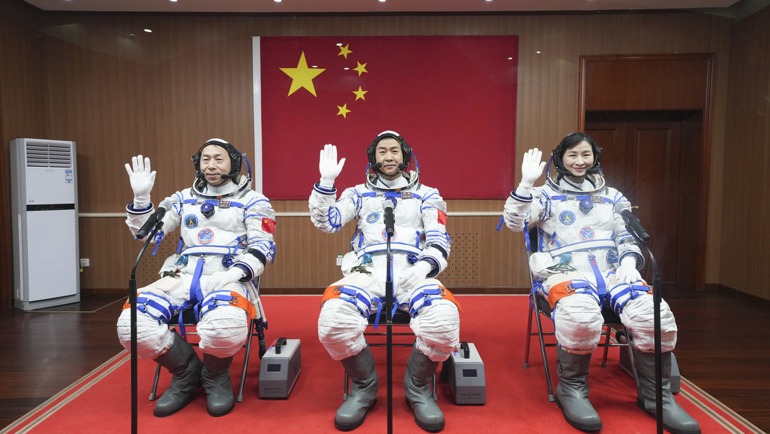 China lanza la nave espacial Shenzhou-14 con 3 taikonautas a bordo