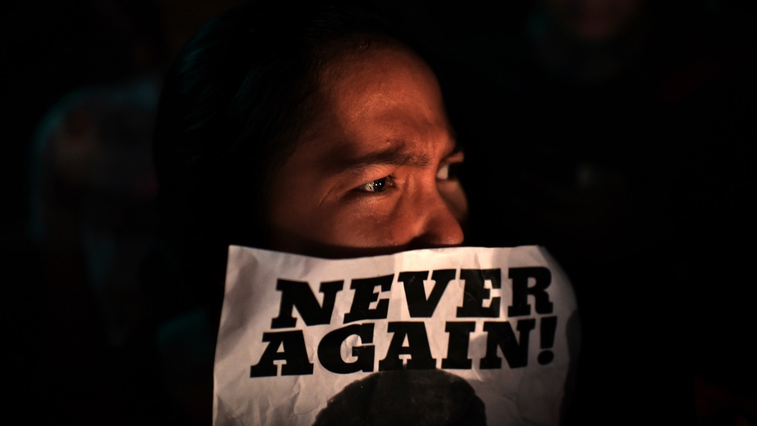 Filipinos intentan preservar los registros de las atrocidades del exdictador Ferdinand Marcos tras la victoria presidencial de su hijo