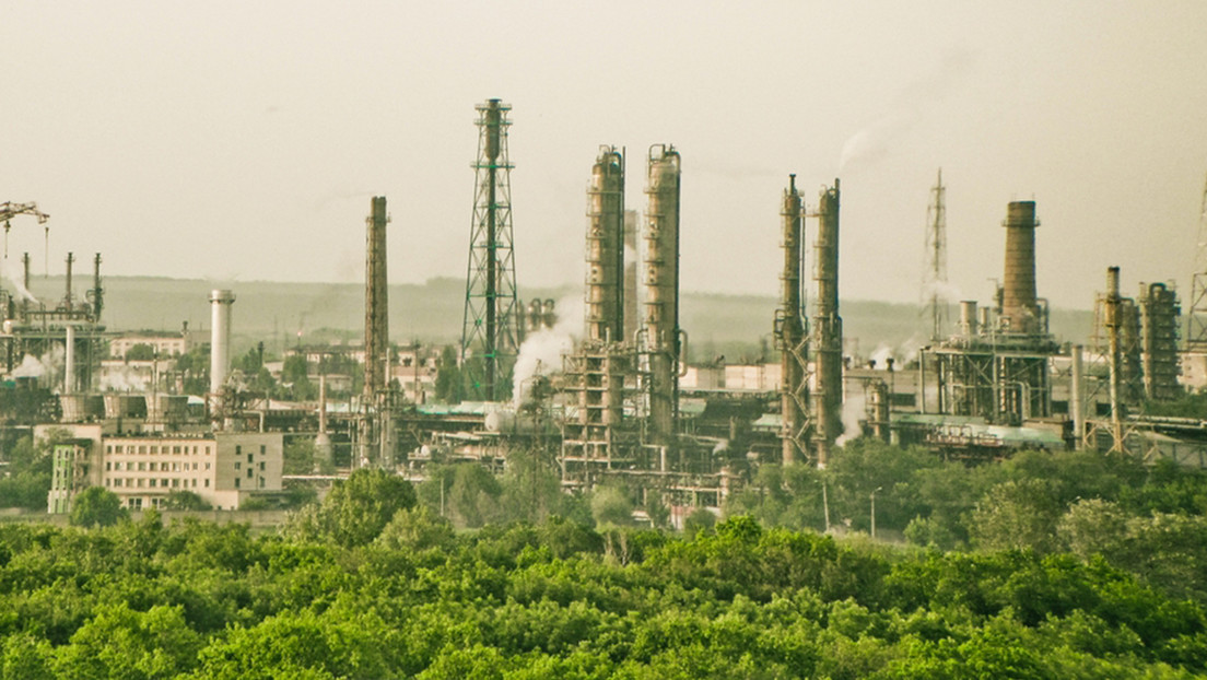 ¿Qué se conoce sobre el bloqueo de militares ucranianos en la fábrica química Azot en Donbass?