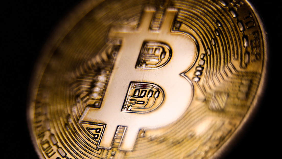 El bitcóin cae hasta cerca de 23.580 dólares por primera vez desde 2020