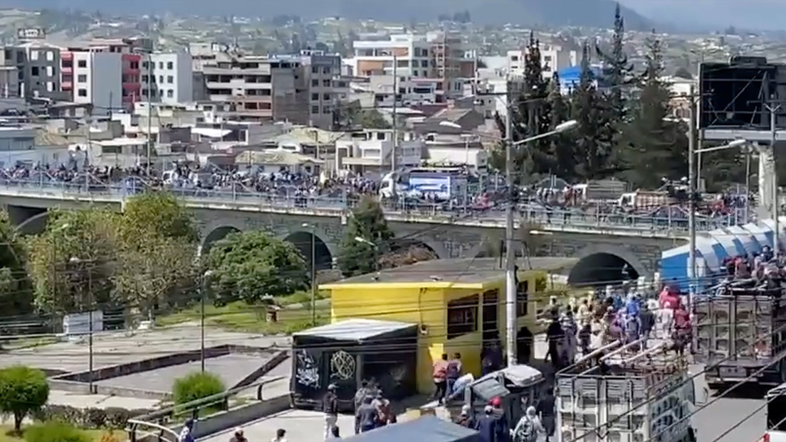 Máxima Tensión En Ecuador: Cientos De Personas Se Movilizan Para Exigir ...