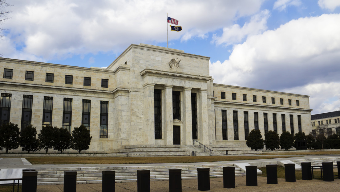 La Reserva Federal de EE.UU. intenta combatir la inflación con el mayor aumento de la tasa de interés desde 1994