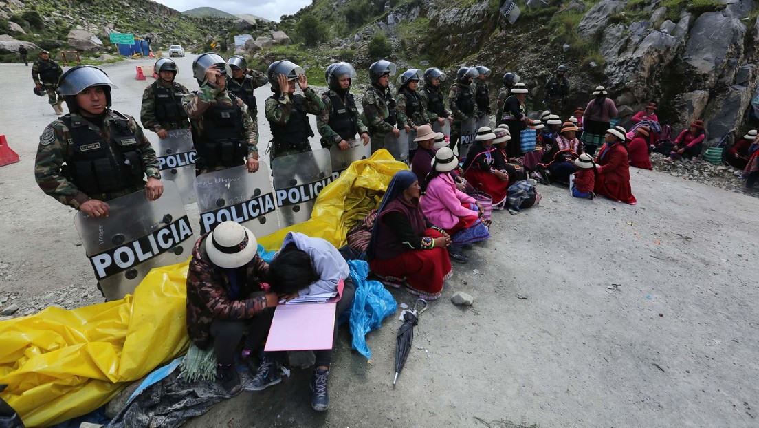 Comunidad andina suspende el bloqueo en la carretera a mina Las Bambas y da una semana de tregua para alcanzar un acuerdo
