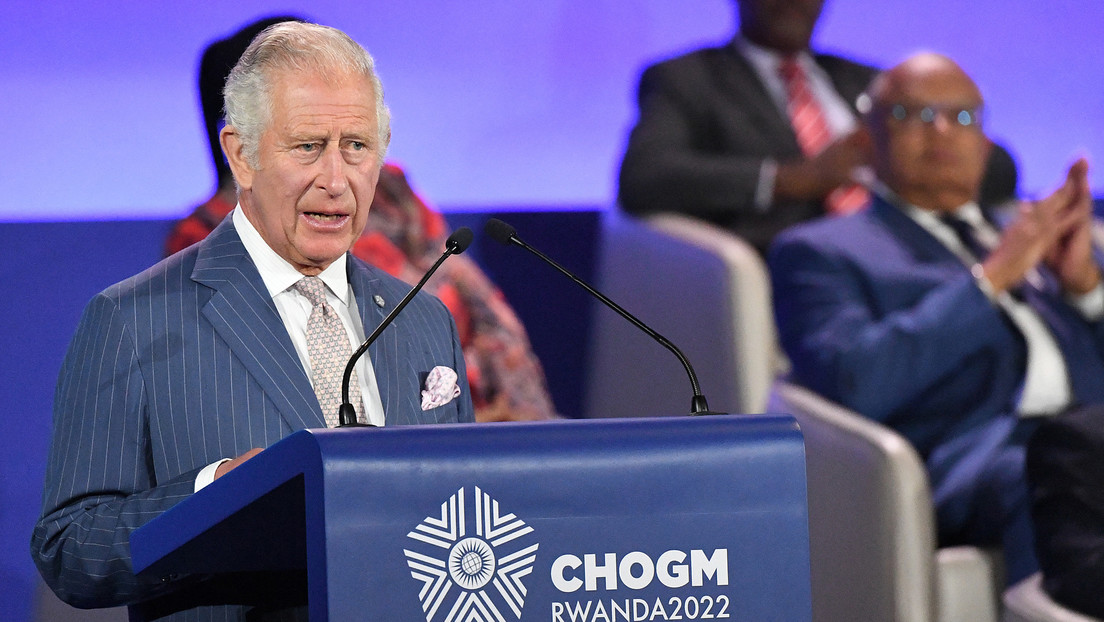 El príncipe Carlos expresa su "dolor" por la relación histórica de la Commonwealth con la esclavitud