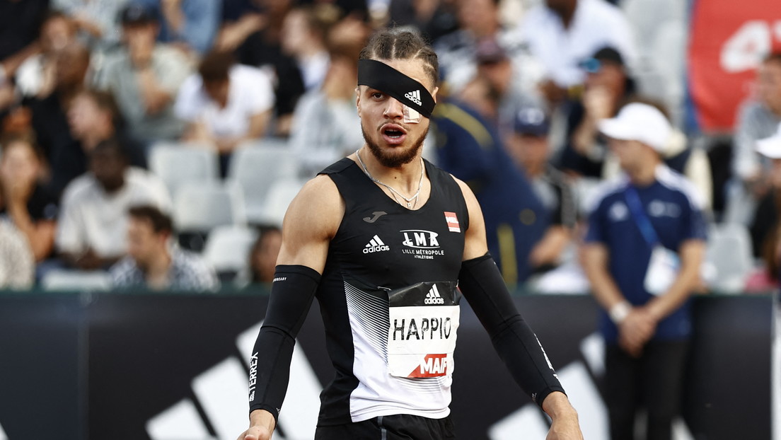 Un velocista francés es agredido en el calentamiento y 20 minutos después gana el oro en 400 metros vallas magullado y con un parche en el ojo