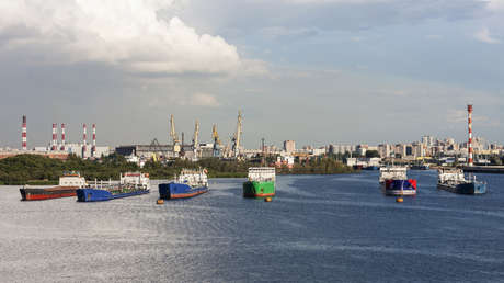 Las navieras de tres países de Europa casi duplican sus envíos de petróleo ruso desde el inicio de la operación especial de Moscú