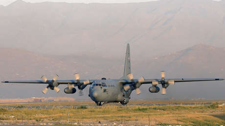 Los talibanes anuncian haber reparado "con éxito" un avión de transporte militar C-130 Hercules abandonado por EE.UU. en Afganistán