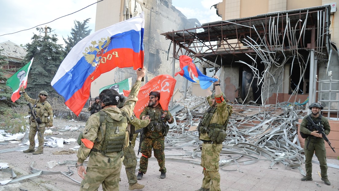 Las tropas rusas logran cerrar el cerco alrededor de Lisichansk, dice el Ministerio de Defensa de Rusia