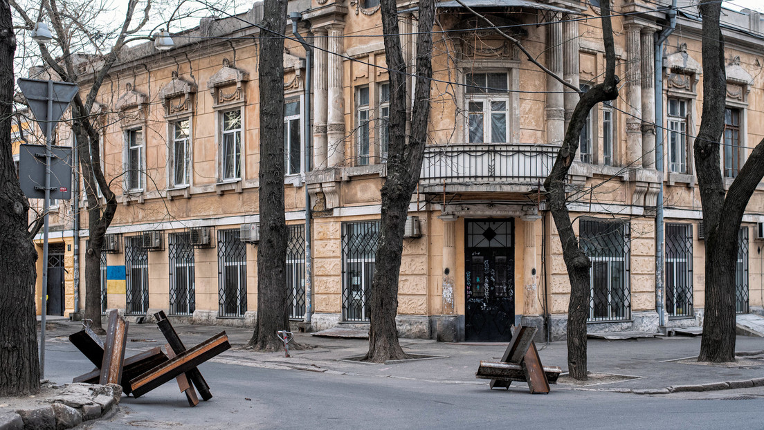 El Ministerio ruso de Defensa denuncia que las fuerzas ucranianas utilizan escuelas y edificios de viviendas como posiciones de tiro