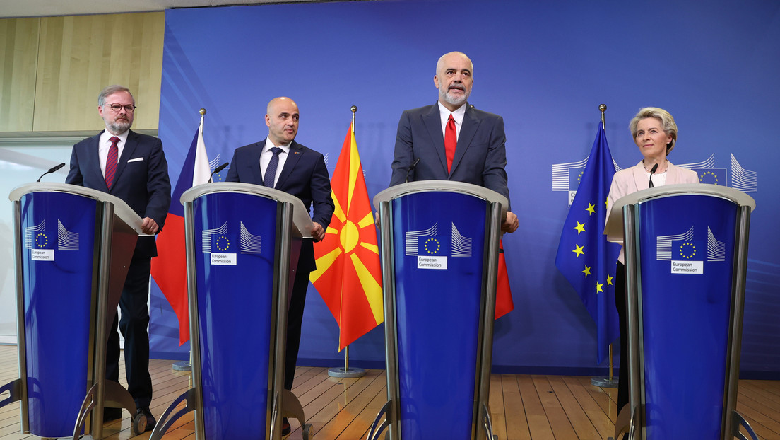 La Unión Europea inicia las negociaciones de adhesión al bloque con Albania y Macedonia del Norte